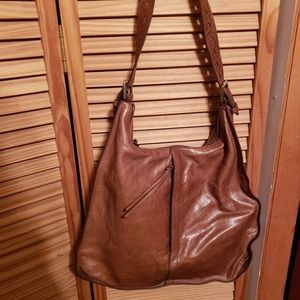 Hobo International shoulder bag tan